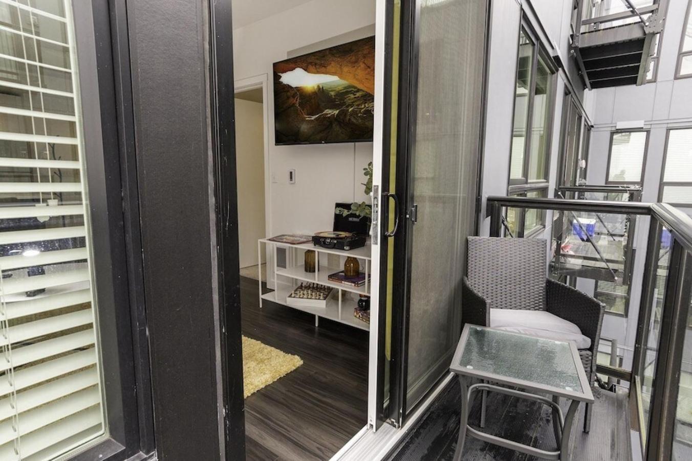 Self Check-In-Washer-Dryer-4Ksmart Tv-King Bed-Gym Tacoma Eksteriør billede
