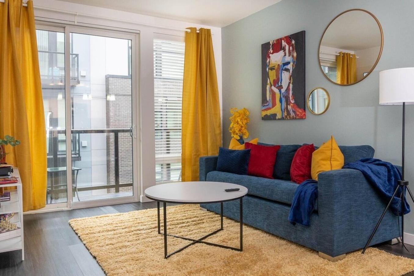 Self Check-In-Washer-Dryer-4Ksmart Tv-King Bed-Gym Tacoma Eksteriør billede