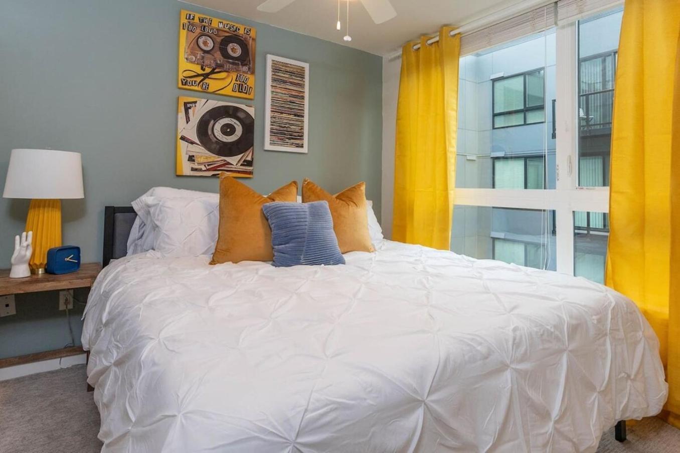 Self Check-In-Washer-Dryer-4Ksmart Tv-King Bed-Gym Tacoma Eksteriør billede